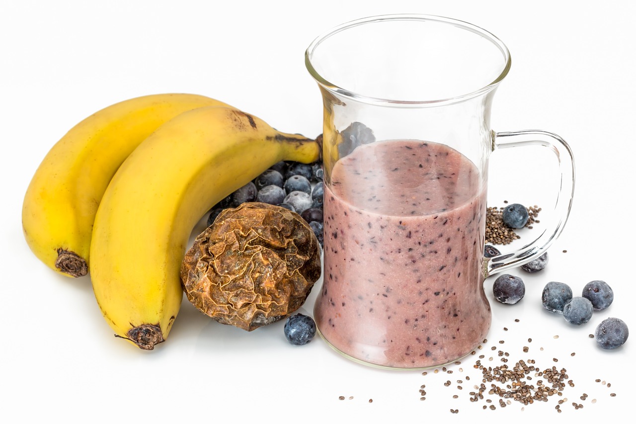 smoothie, blueberry, banana-3193660.jpg